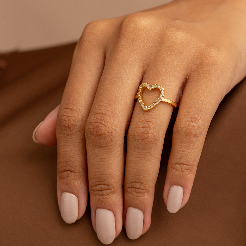 18K Gold Plated Heart Shape Ring with Micro Zirconia – Minimalist Romantic Open Heart Band for Women