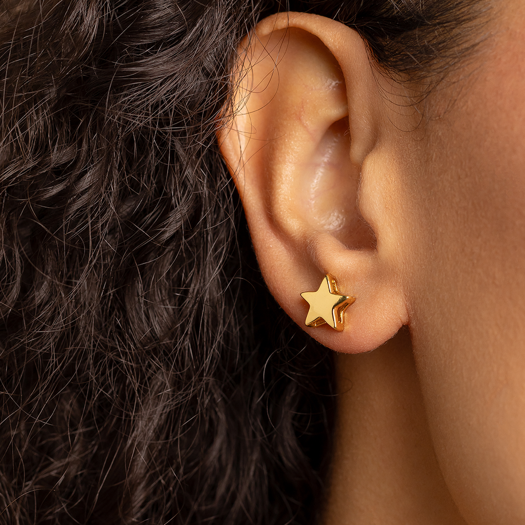 Star Stud Earrings – 18K Gold Plated Minimalist Star Earrings