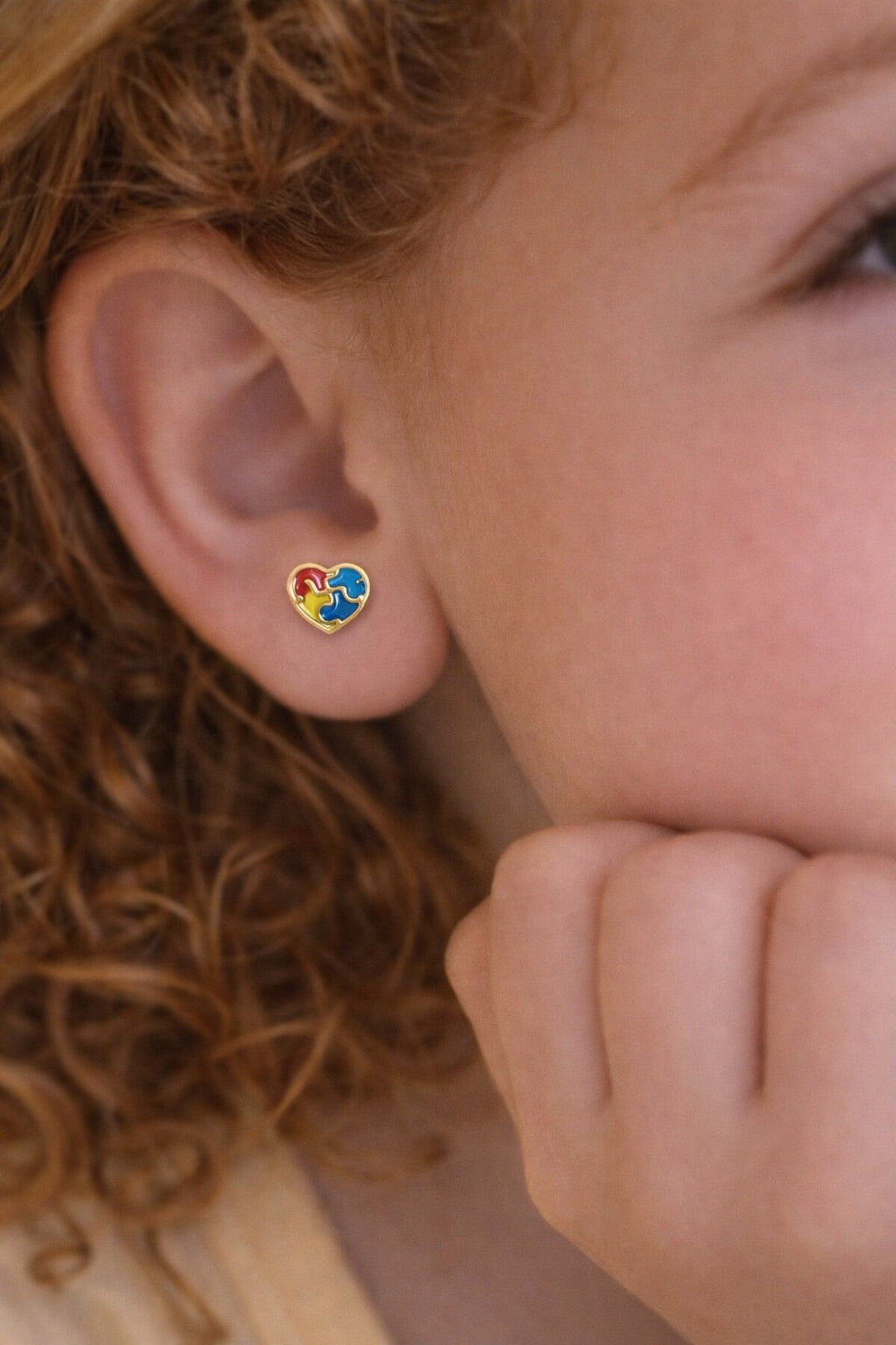Children's heart-shaped earring with autism identification, delicate, hypoallergenic 18k gold plated.