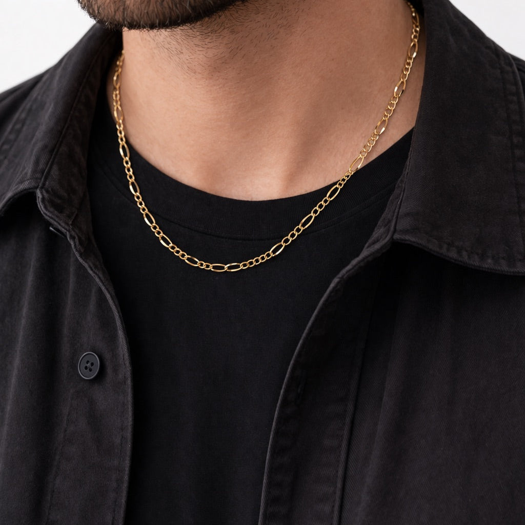Figaro 3x1 mesh chain with beveled details on the sides - 18k gold plated